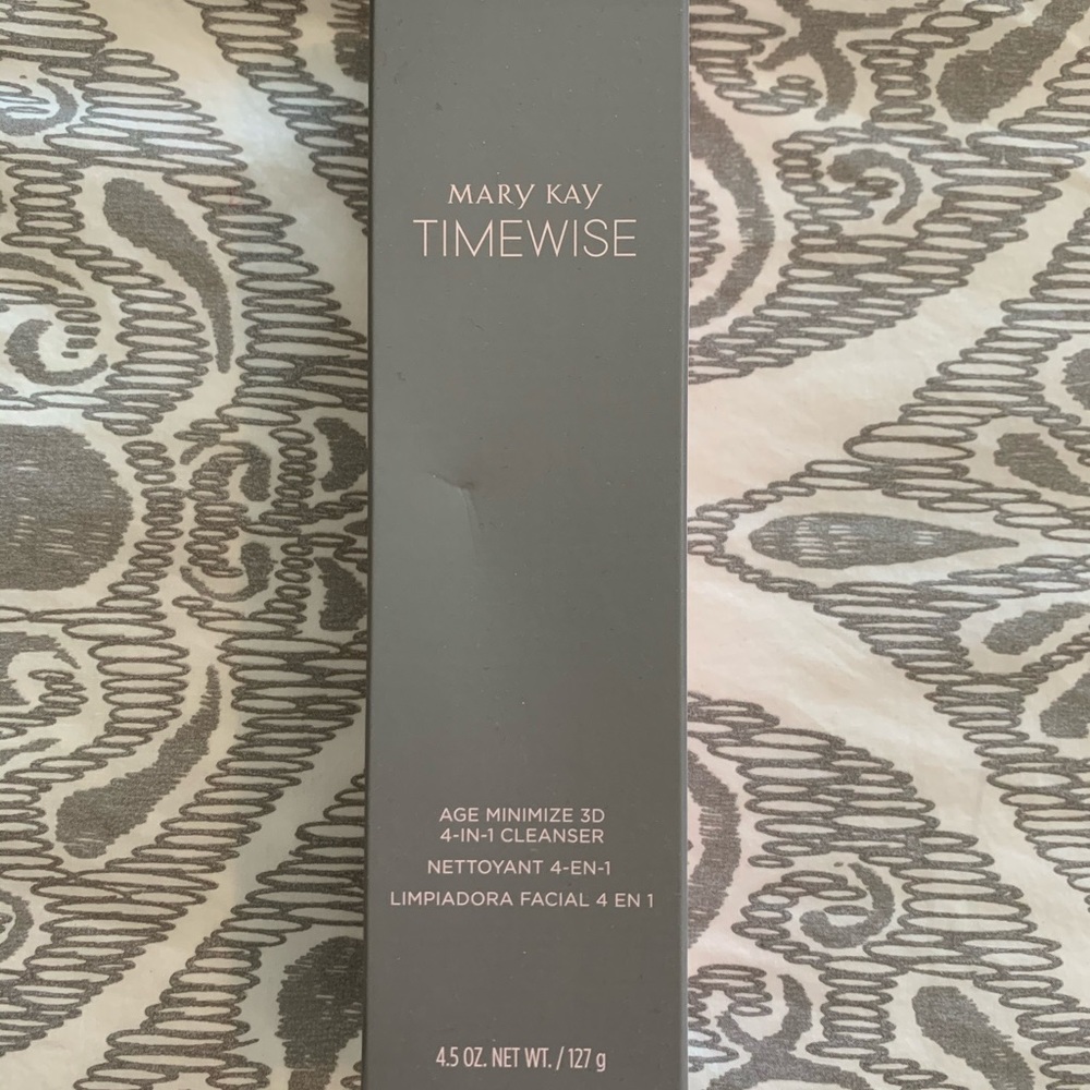 Mary Kay Age Minimize 3D 4-in-1 Cleanser